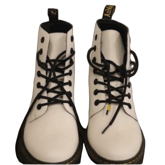 DOC DR. MARTENS 7-Hole White Leather Lace-up Boots Women US9/UK7 Men US7/UK5 NWT - Picture 11 of 12